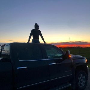 Meet your Posher, Taylor